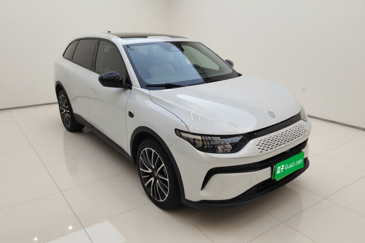 零跑汽车 零跑C11 2023款 增程 180舒享版车身外观3