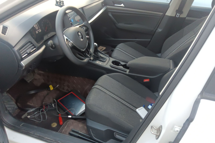 大众 朗逸 2022款 1.5L 自动风尚版中控内饰19