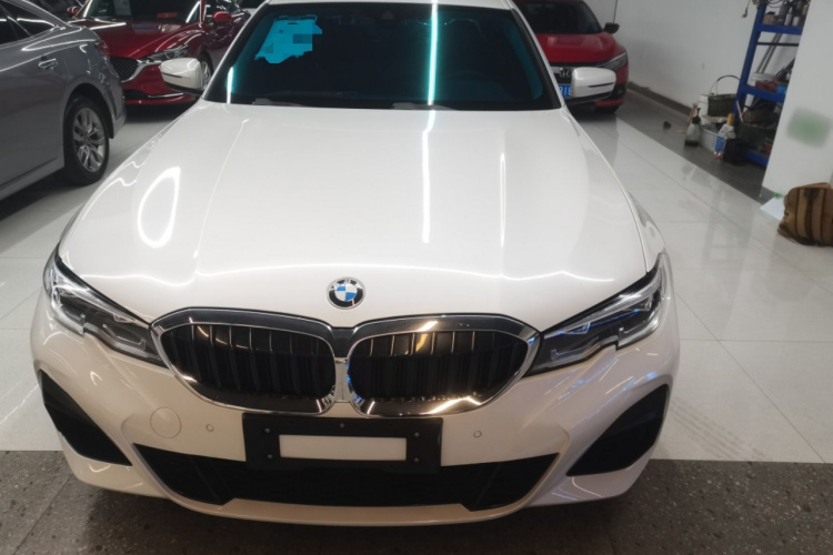 宝马3系 2021款 改款二 325Li M运动套装车身外观2