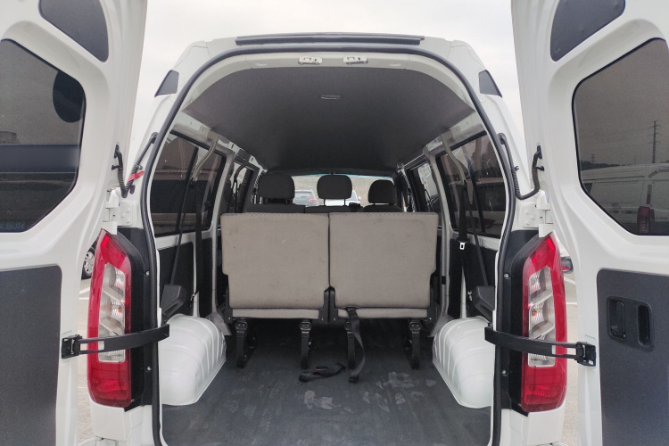 金杯海狮王 2021款 2.0L城运王系列畅运型高顶6座1TZS机舱底盘23