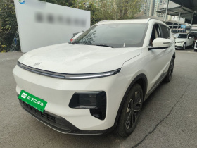 捷途山海L7 2024款 1.5T 120km MAX+ 7座