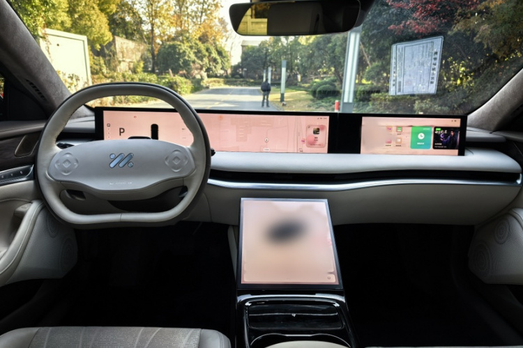 智己汽车 智己L7 2022款 Dynamic中控内饰7005
