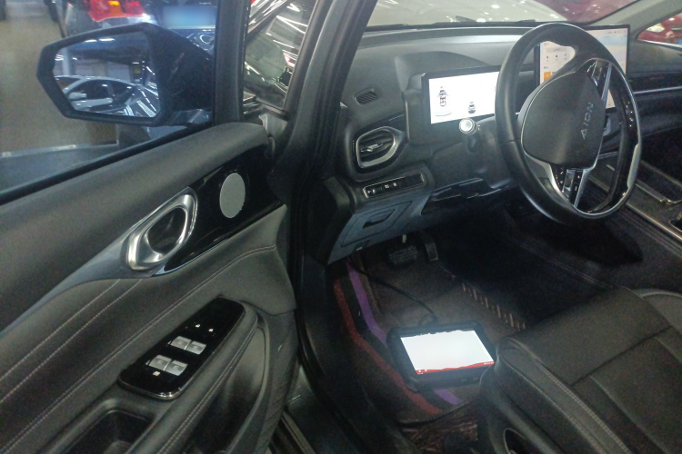 埃安 AION V 2024款 Plus 70 星耀版 磷酸铁锂中控内饰20