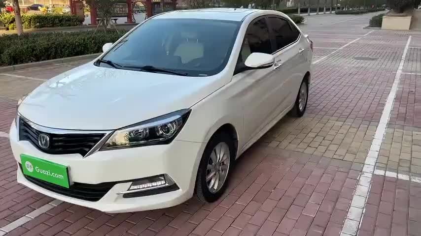 长安 悦翔V7 2016款 1.6L 自动乐享型 国V实拍1