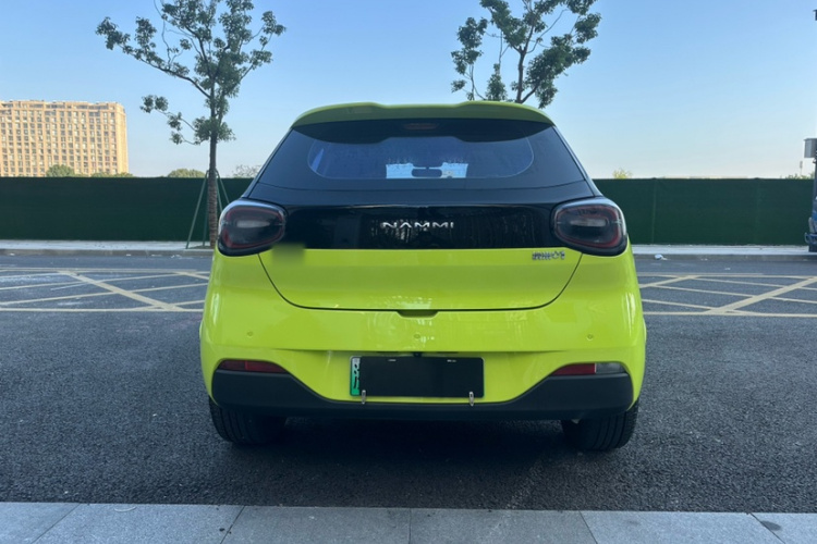 东风纳米 纳米01 2024款 330 Plus智+车身外观6003