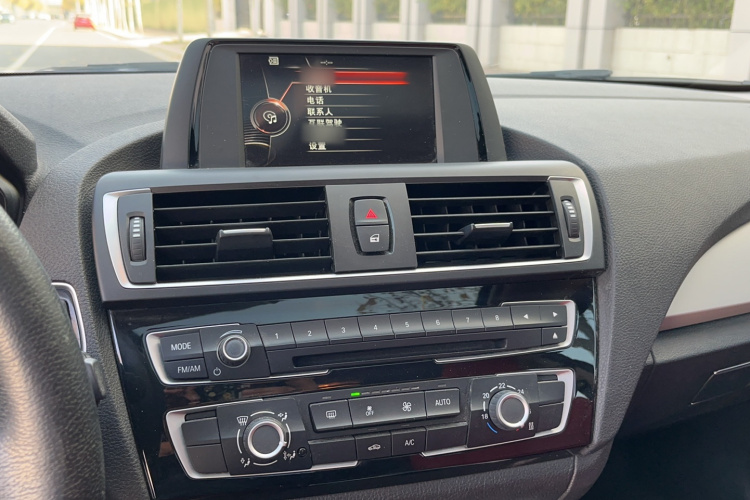 宝马2系(进口) 2015款 218i局部细节16