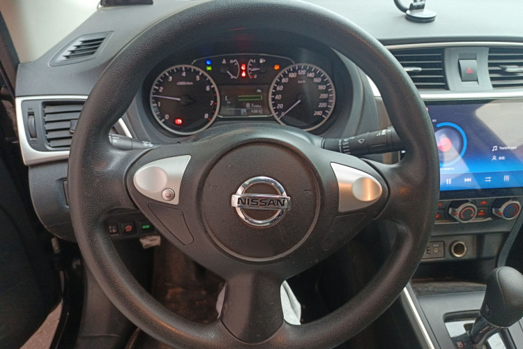 日产 轩逸 2022款 经典 1.6XE CVT舒适版局部细节13