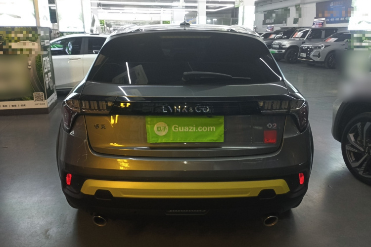 领克02 2022款 2.0TD DCT耀Pro车身外观6