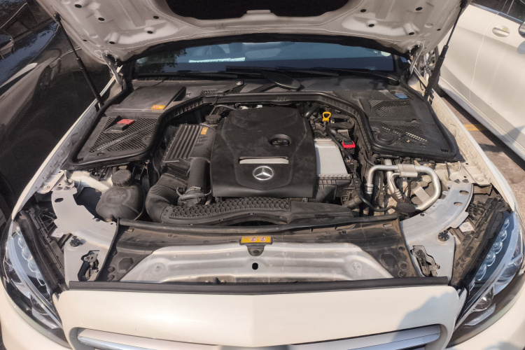 奔驰C级 2015款 C 260 L 运动型局部细节24