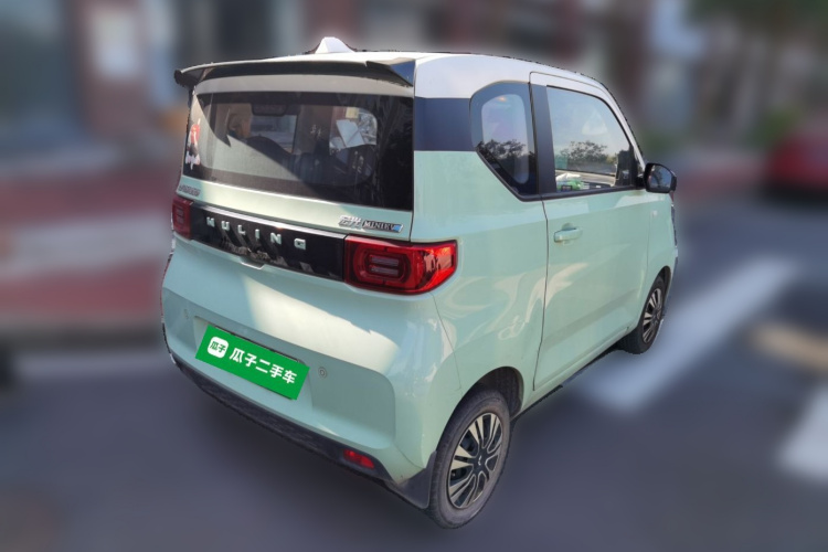五菱汽车 宏光MINIEV 2021款 马卡龙时尚款 磷酸铁锂车身外观6005
