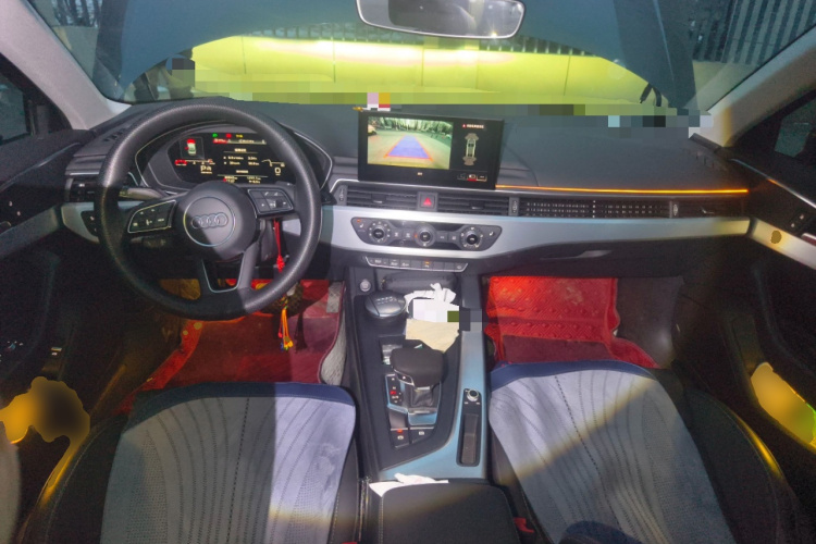 奥迪A4L 2020款 40 TFSI 时尚动感型中控内饰12