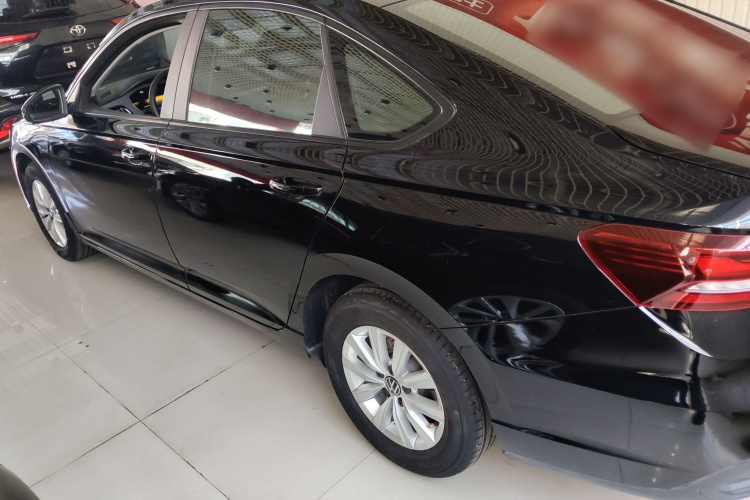 大众 朗逸 2023款 1.5L 自动得逸版车身外观4