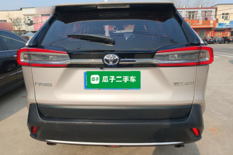 丰田 威兰达 2020款 2.0L CVT两驱豪华版车身外观6