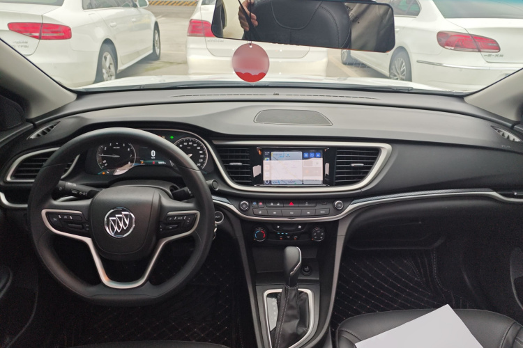 别克 英朗 2021款 改款 典范 1.5L 自动精英型中控内饰12