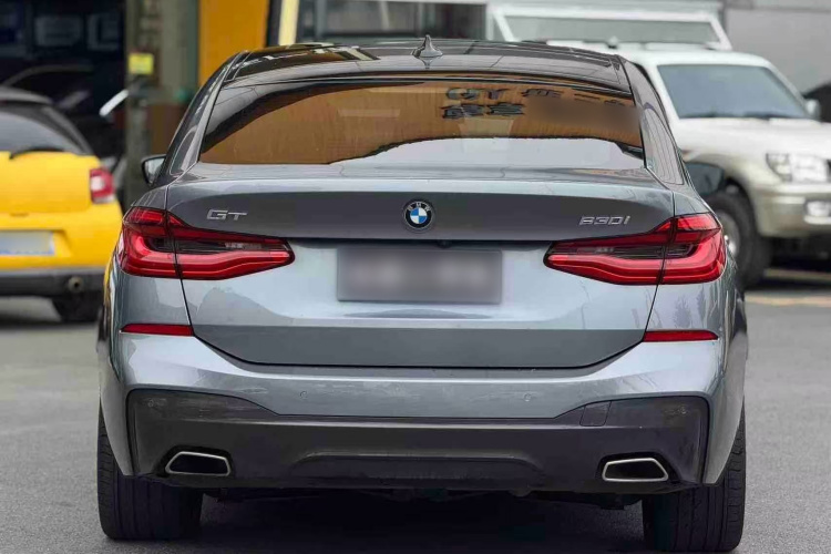 宝马6系GT 2020款 630i M运动套装车身外观6