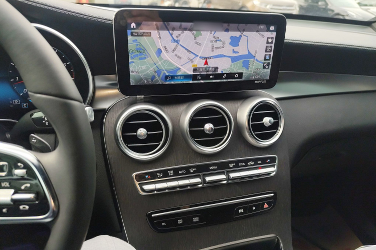 奔驰GLC轿跑 2020款 GLC 300 4MATIC 轿跑SUV局部细节16