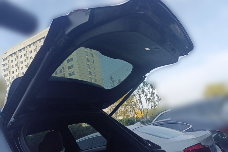 理想汽车 理想ONE 2021款 增程6座版局部细节23