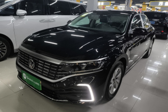 大众 帕萨特新能源 2025款 430PHEV 混动商务版