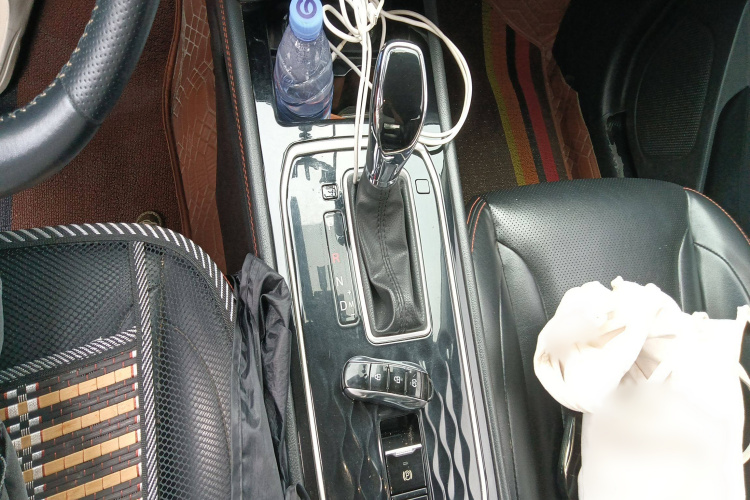 东风风光 风光580 2021款 ☆星版 1.5TGDI 自动尊贵型局部细节18