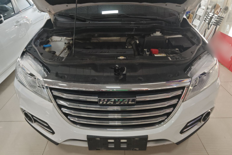 哈弗H6 2019款 运动版 1.5T 自动两驱精英型 国VI机舱底盘24