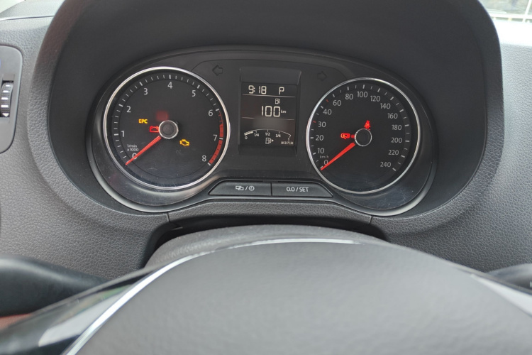 大众 Polo 2016款 1.6L 自动舒适型局部细节14