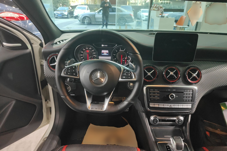 奔驰A级AMG(进口) 2017款 改款 AMG A 45 4MATIC局部细节13