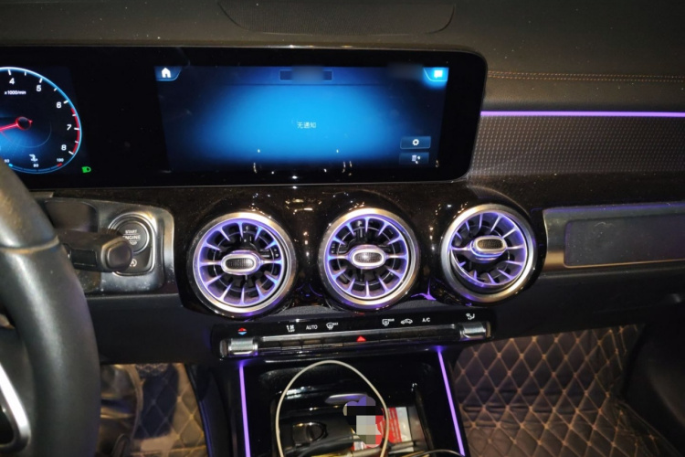 奔驰GLB 2020款 改款 GLB 200 时尚型局部细节16