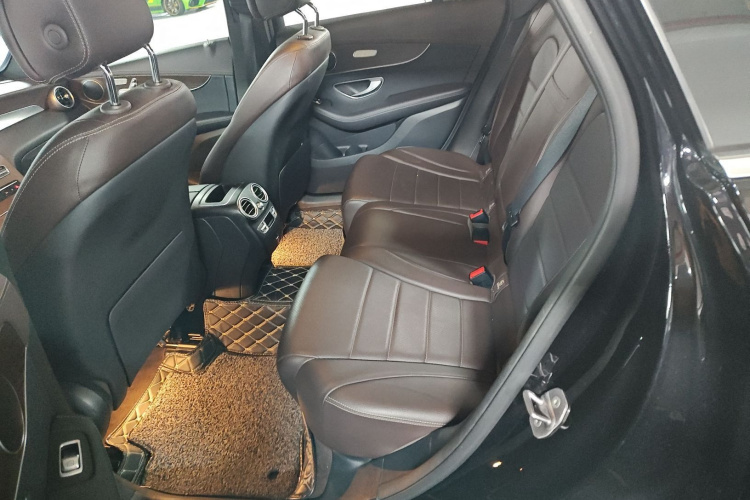 奔驰GLC 2021款 GLC 260 L 4MATIC 豪华型中控内饰21