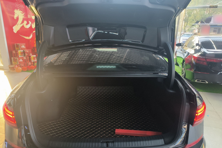 大众 帕萨特 2023款 330TSI 精英版局部细节23