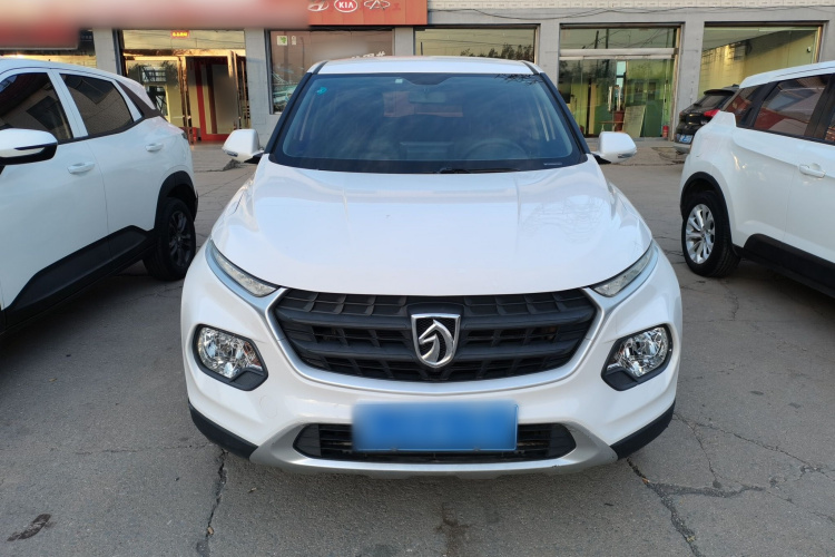 宝骏510 2017款 1.5L 手动舒适型车身外观2