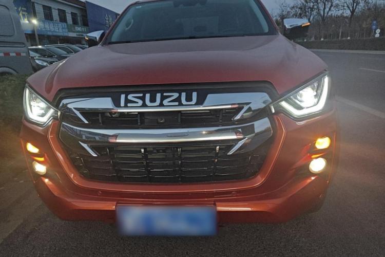 五十铃 D-MAX 2021款 1.9T自动四驱柴油Global引领型RZ4E车身外观6001