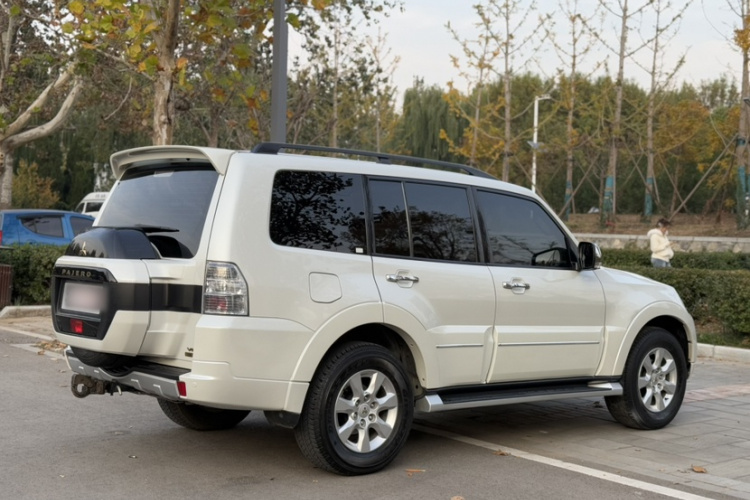 三菱 帕杰罗（平行进口）车身外观6006