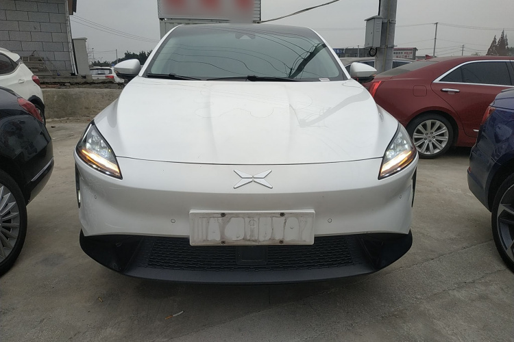 小鹏G3 2020款 520i 智享版车身外观2