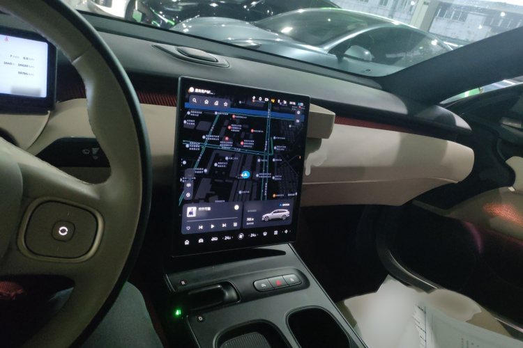 蔚来ET5T 2023款 75kWh Touring中控内饰7002