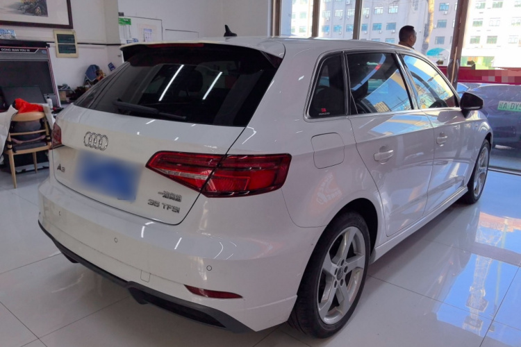 奥迪A3 2019款 Sportback 35 TFSI 时尚型 国VI车身外观6003