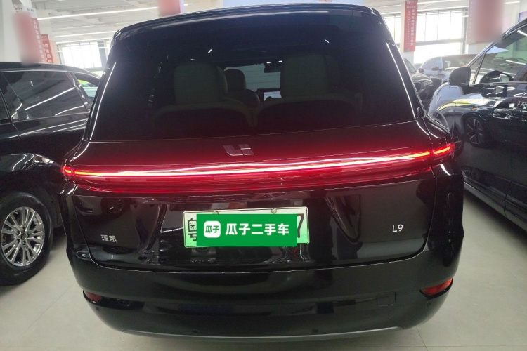 理想汽车 理想L9 2022款 Max车身外观6