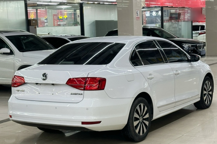 大众 速腾 2017款 1.6L 自动舒适型车身外观6002