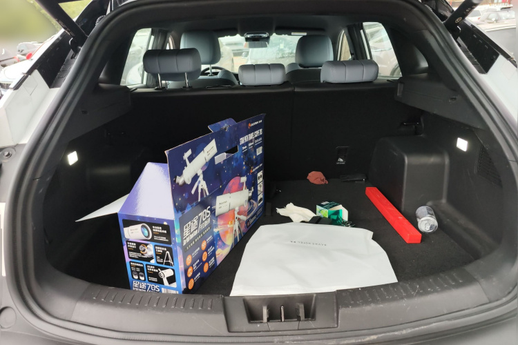 奇瑞新能源 奇瑞舒享家 2023款 512km Pro局部细节23