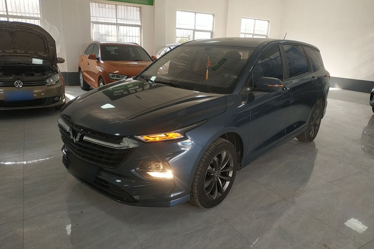 五菱汽车 五菱凯捷 2020款 1.5T 手动精英型车身外观1