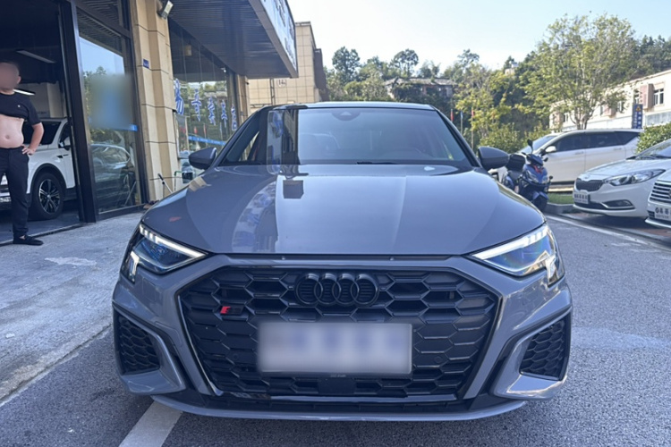 奥迪A3 2021款 A3L Limousine 35 TFSI 时尚运动型车身外观6001