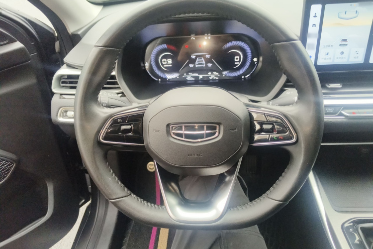 吉利汽车 帝豪 2023款 第4代冠军版 1.5L CVT尊贵型中控内饰13