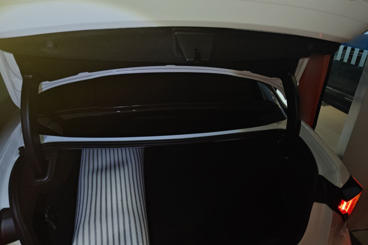 领克03 2023款 2.0TD DCT劲Pro局部细节23