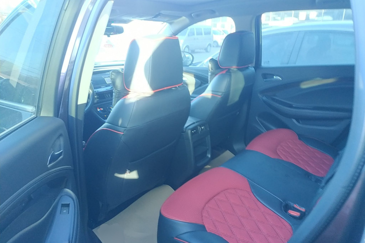 别克 昂科威 2020款 20T 两驱精英型中控内饰21