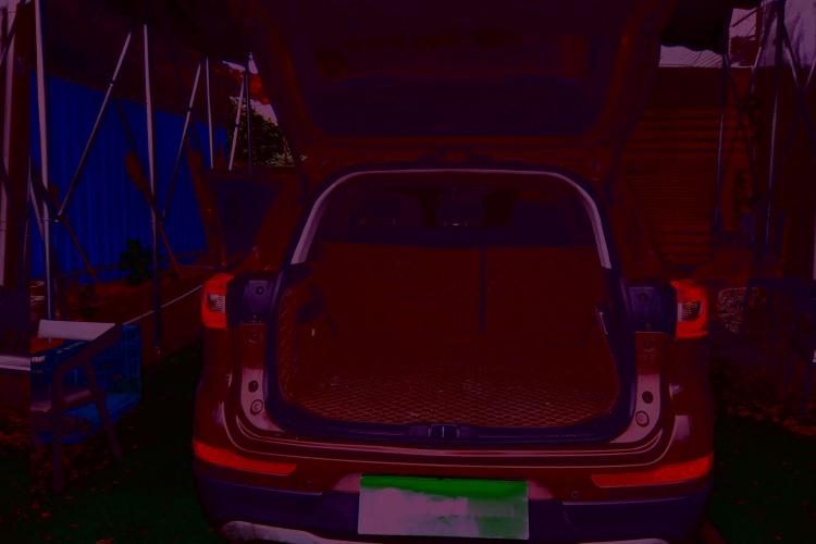 北汽幻速S6 2017款 1.5T CVT尊享型局部细节23