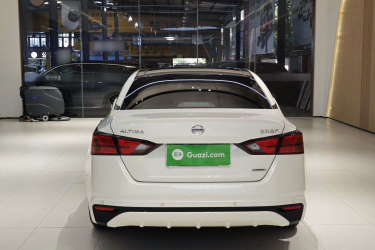 日产 天籁 2021款 2.0L XL 舒适版车身外观6004