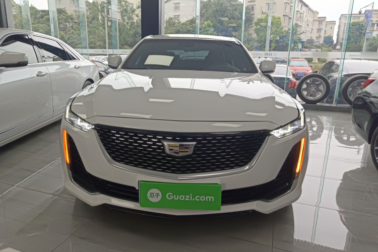 凯迪拉克CT5 2022款 28T 风尚型车身外观2