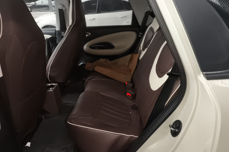 五菱汽车 五菱缤果 2024款 203km 轻享款中控内饰7004