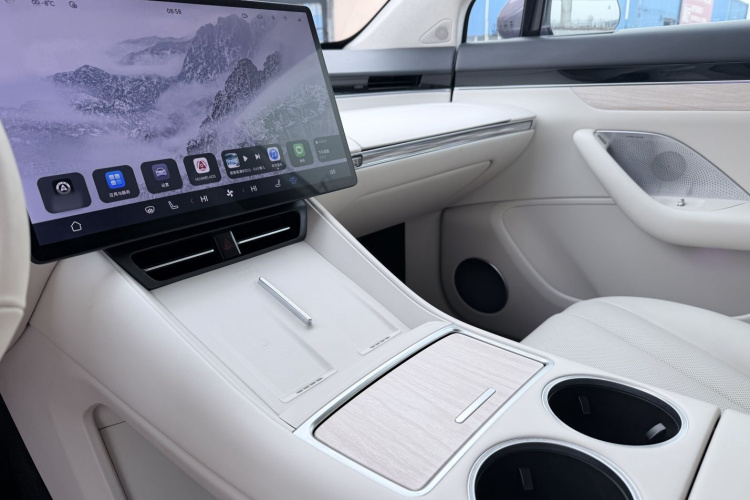 鸿蒙智行 智界R7 2024款 纯电 736km UItra车身外观6009