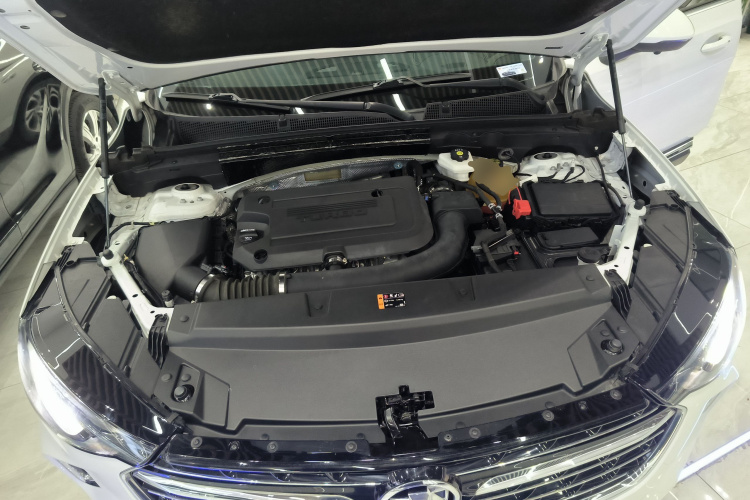 别克 2020款 昂科威S 652T 两驱豪华型机舱底盘24