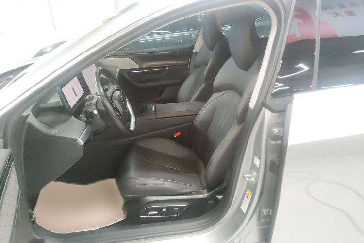 小鹏P7 2020款 670N局部细节19